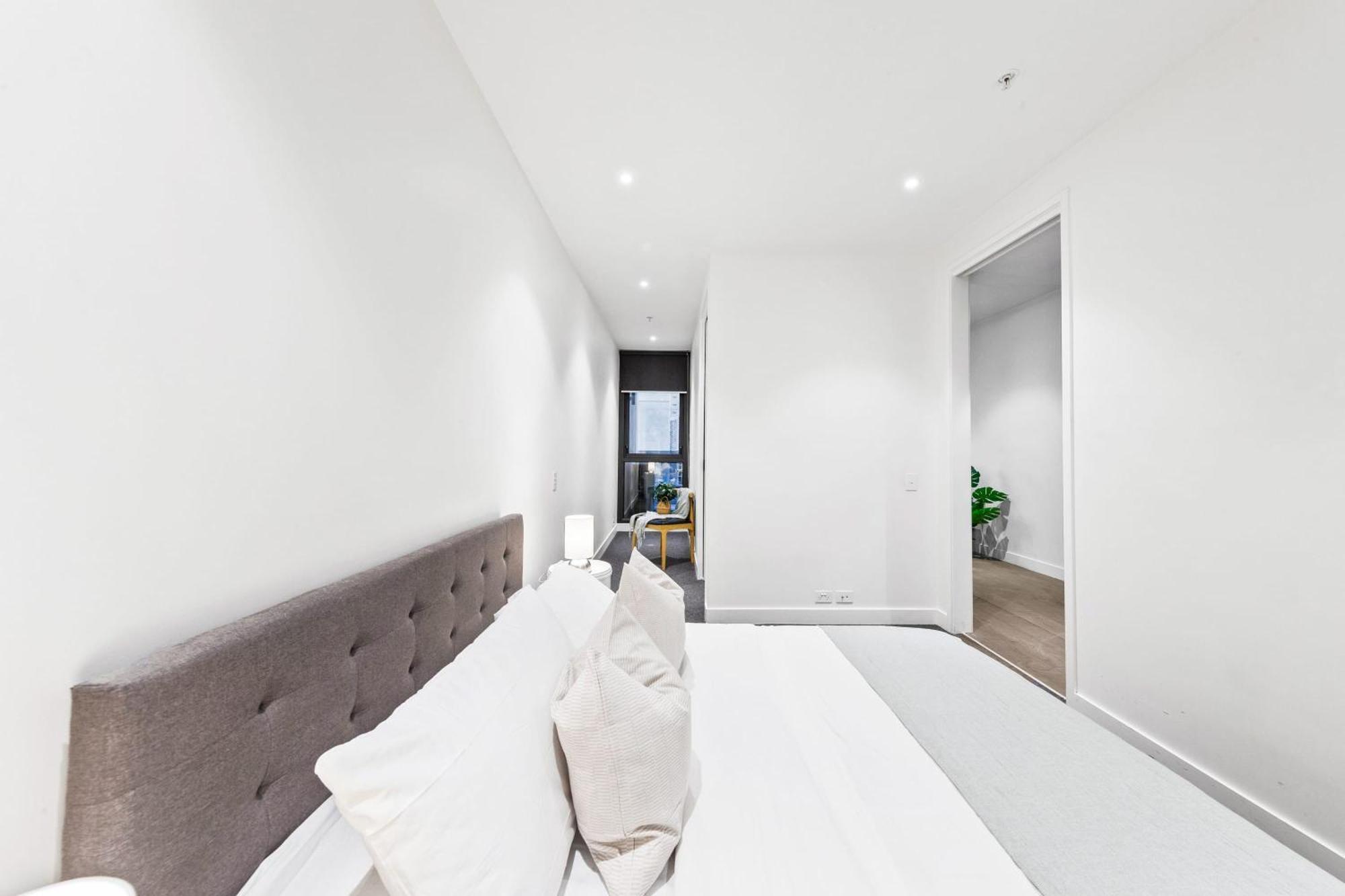 A Cozy & Lovely 2br Near Apartment
