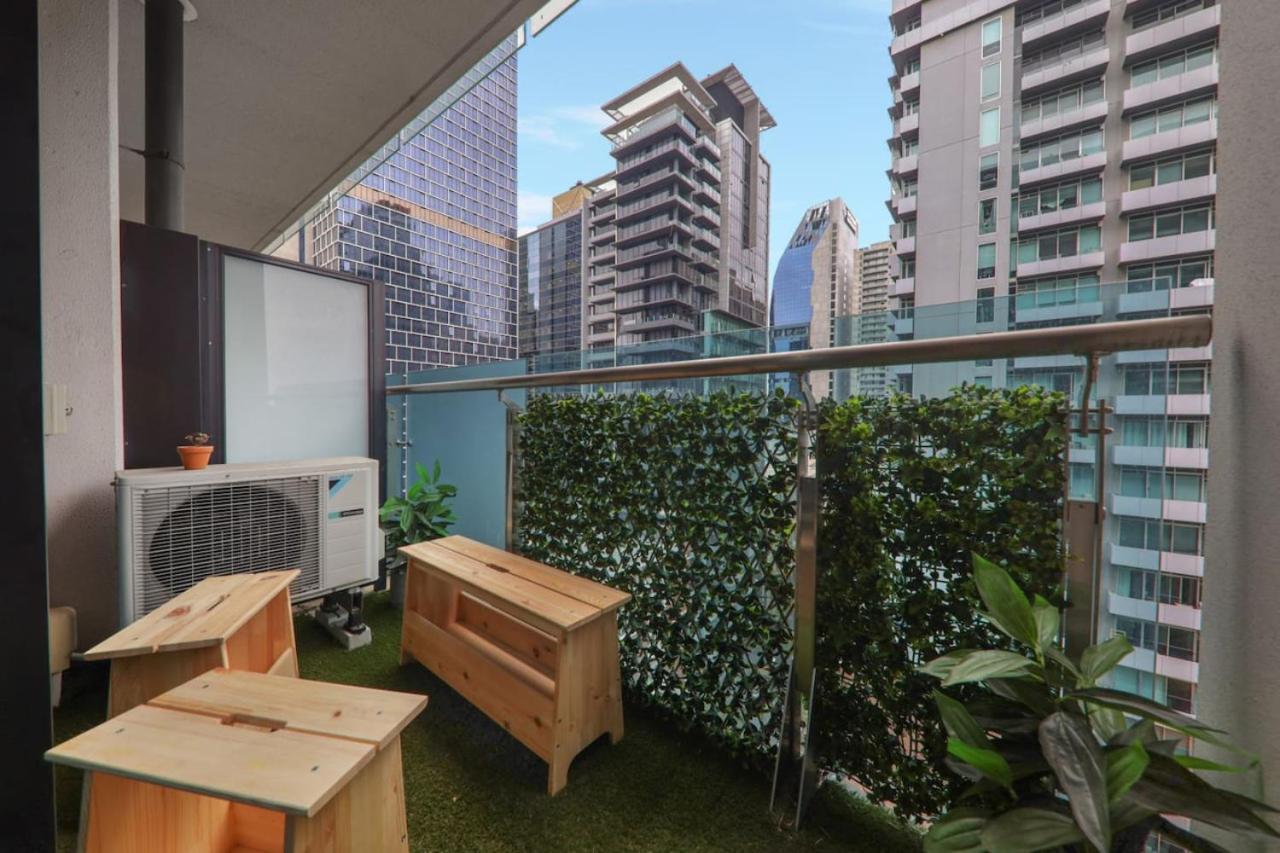 A Flagstaff Gardens Favourite Apartment