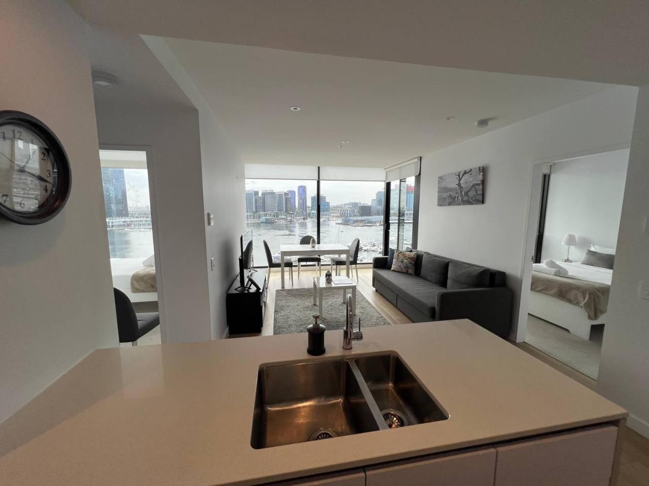 Pars - Collins Wharf Waterfront, Docklands *
