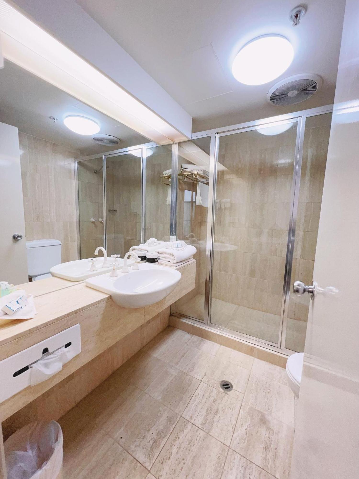 Carlton Lygon - Close To Uni Aparthotel