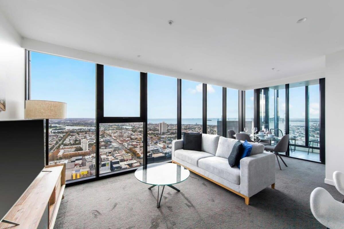 A Lux 2br Apt With Panoramic Views, Free Parking * Melbourne