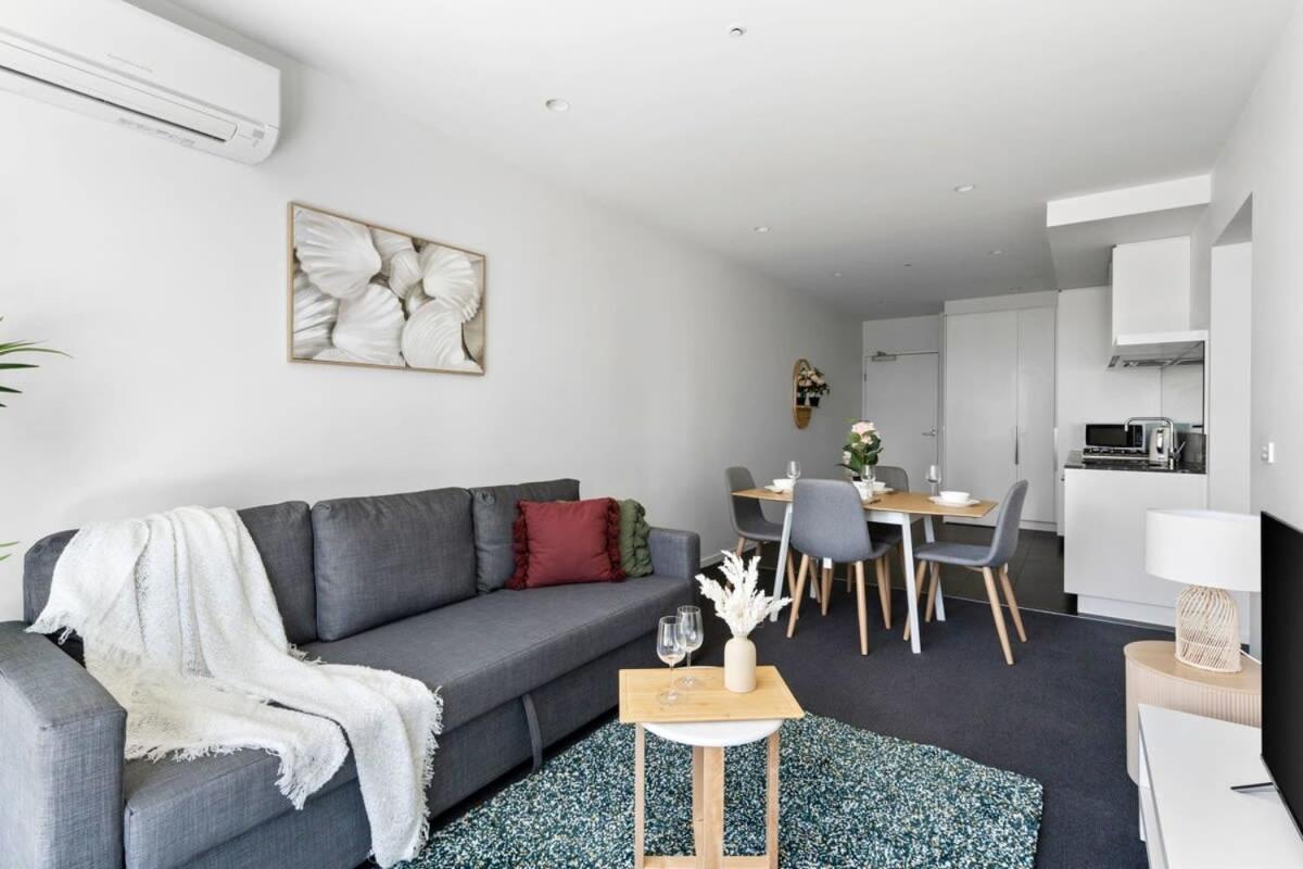 Apartment A 2br Near Shrine Of Remembrance Free Parking *