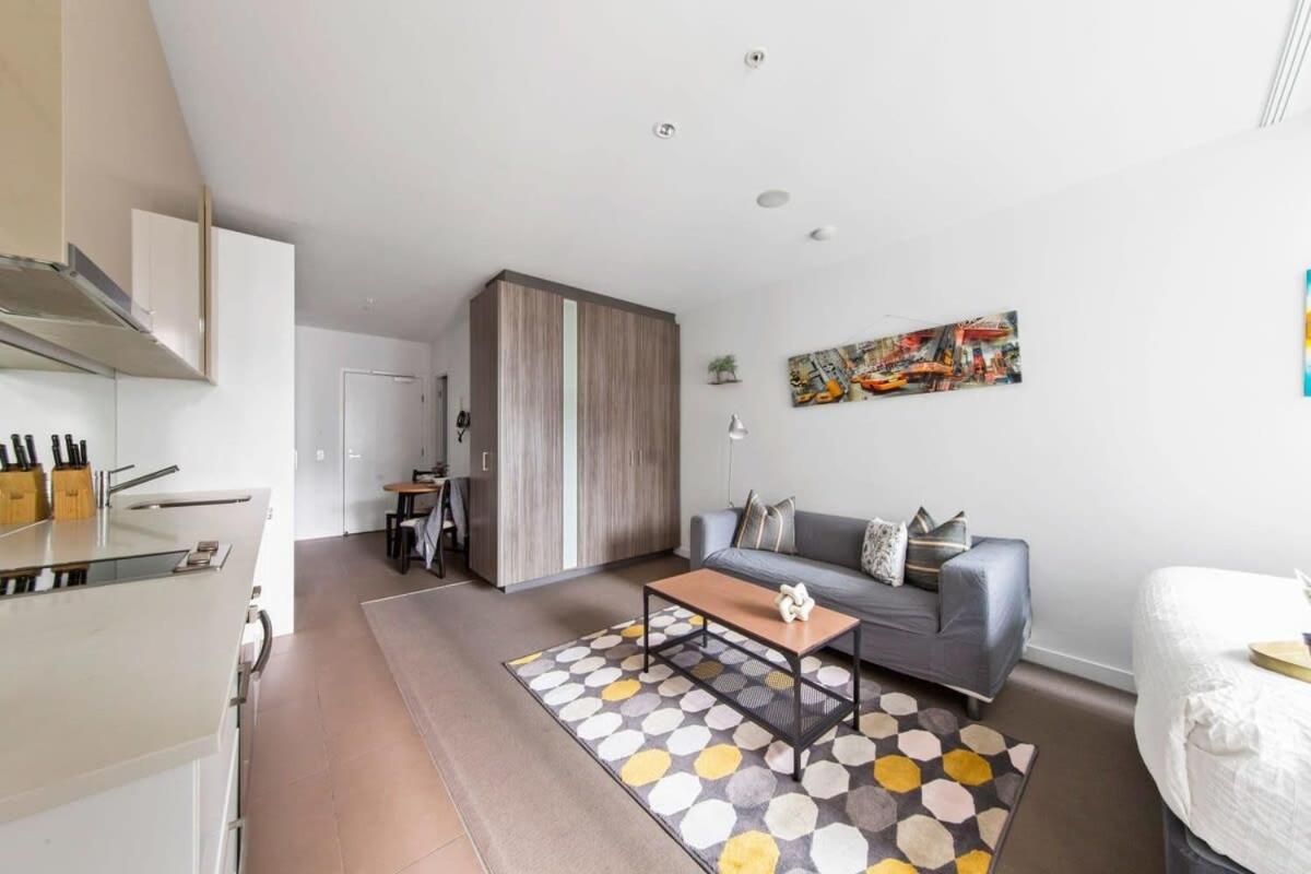 Apartment A Stylish Cbd Right Next To Southern Cross