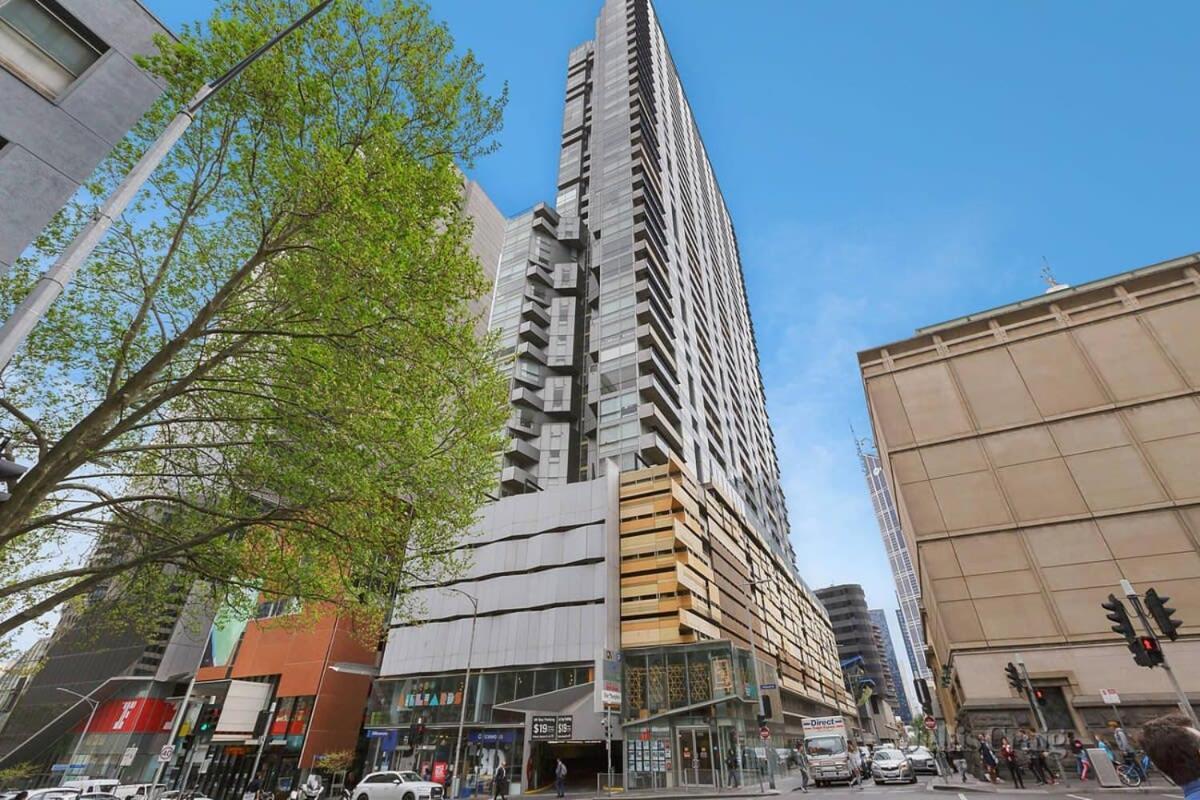 Comfy Cbd In Qv With Views Free Parking