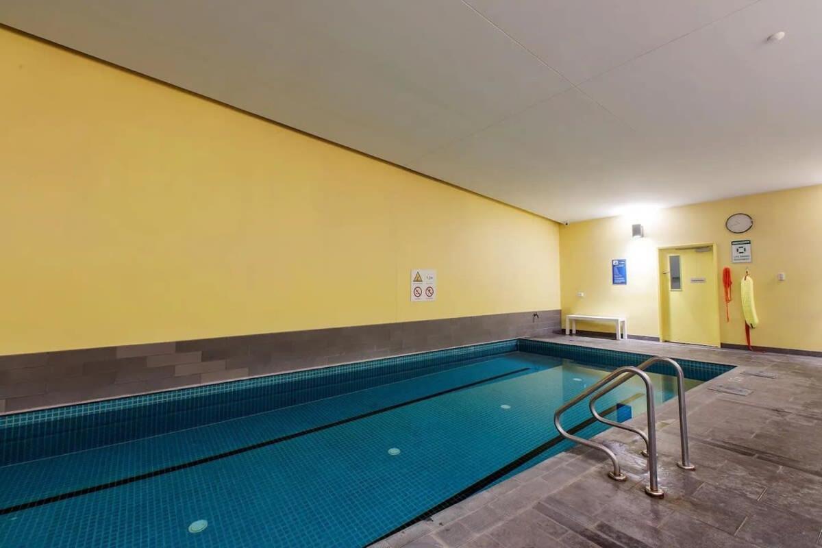 A 3br Next To Zoo Free Parking *