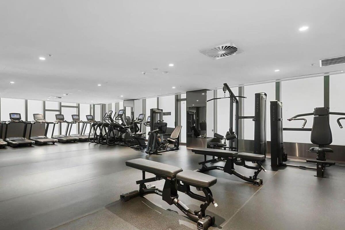 A 2br With Amazing Views, Free Parking Apartment Melbourne