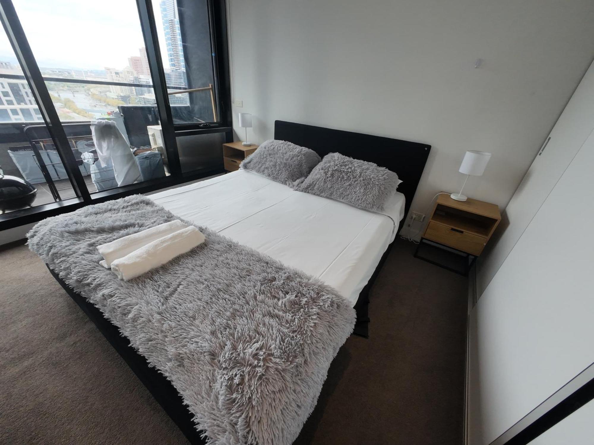Beautiful Cbd Apartment, * Melbourne
