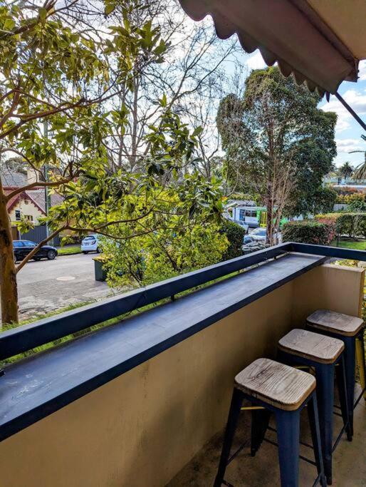 Apartment Riverside Haven On City Doorstep Melbourne