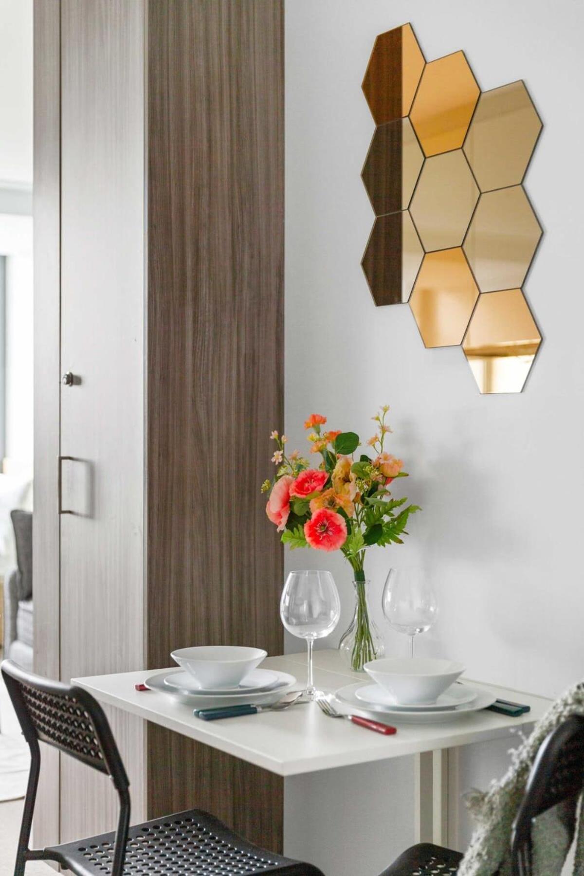 Stylish Studio Next To Southern Cross City Views Apartment