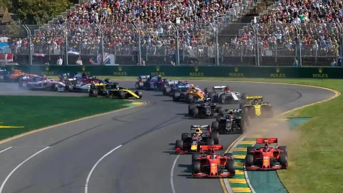 A Comfy Park Next To Grand Prix Circuit *