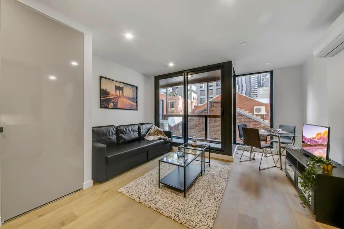 Apartment A Comfy 2br 5-min Walk To Melbourne