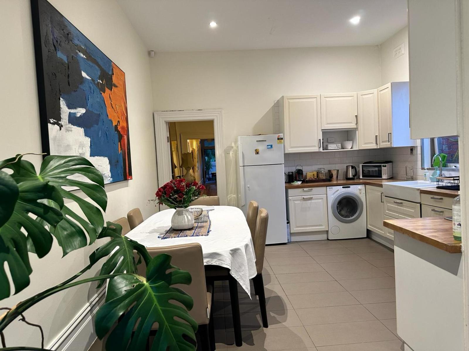 Aramdale Executive Corporate Luxury Living Melbourne