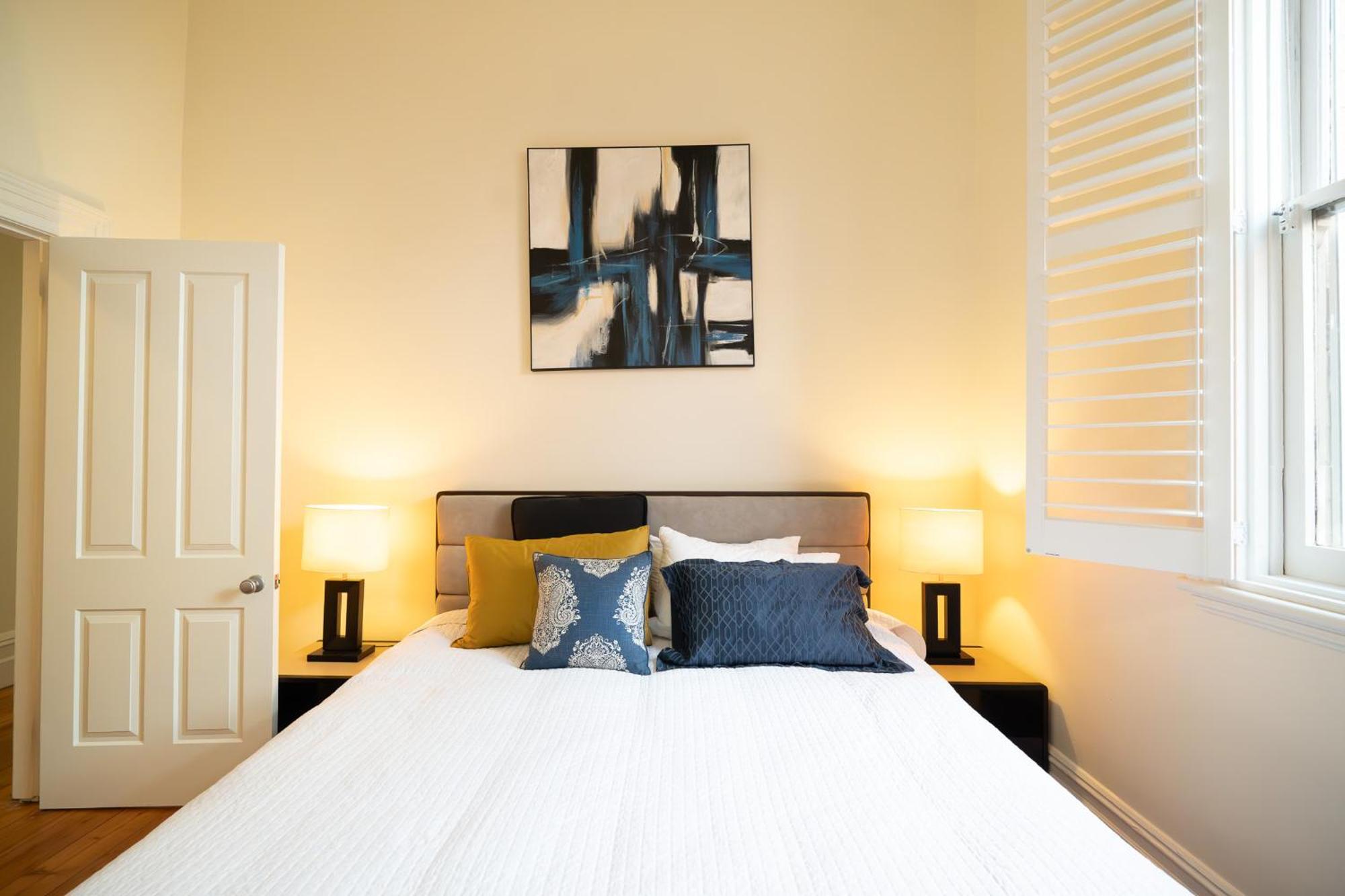 Aramdale Executive Corporate Luxury Living