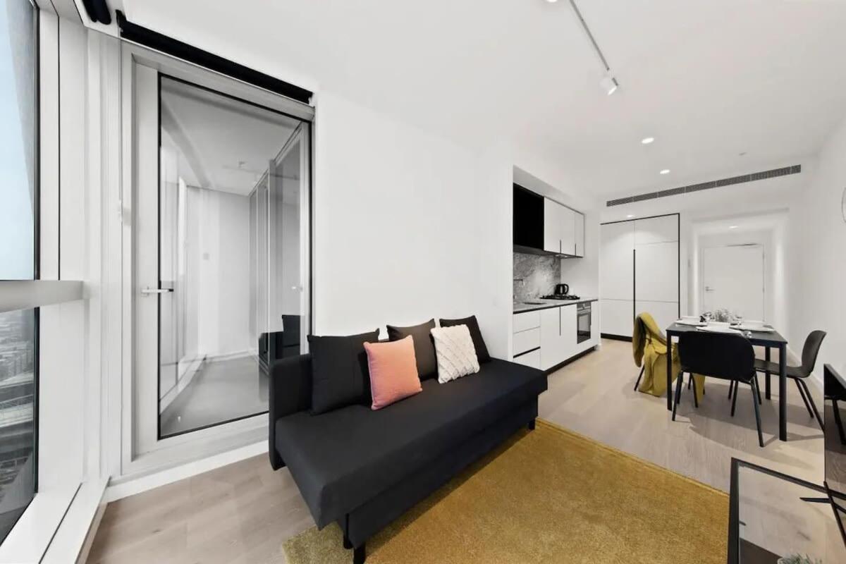 A Comfy Next To Southern Cross Free Parking Apartment *