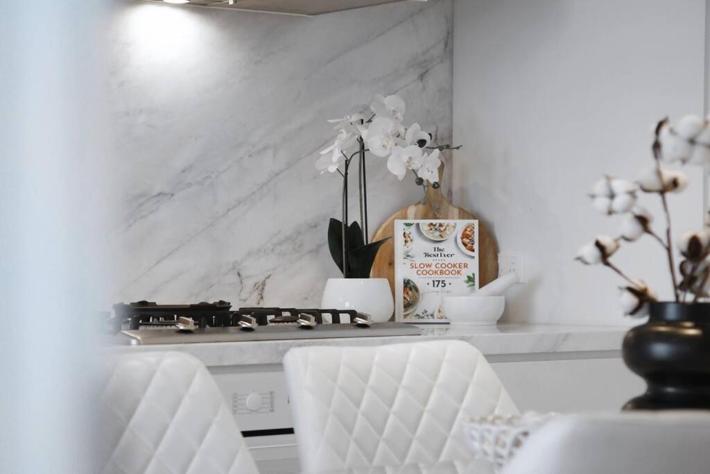 Delicated Loft In Central 2Bed 2Bath 2 Parkings Apartment