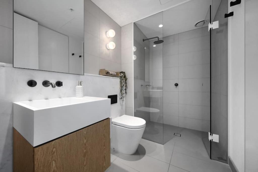 Delicated Loft In Central 2Bed 2Bath 2 Parkings Apartment Melbourne