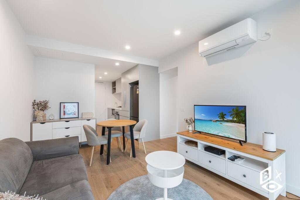 Rest Collection Highrise At * Melbourne