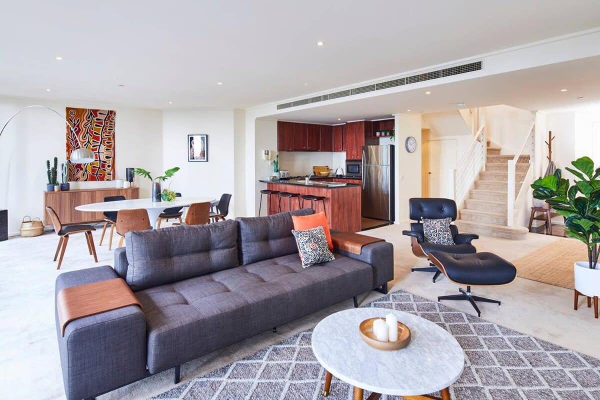 Penthouse In Melb Cbd Perfect Location Apartment Melbourne