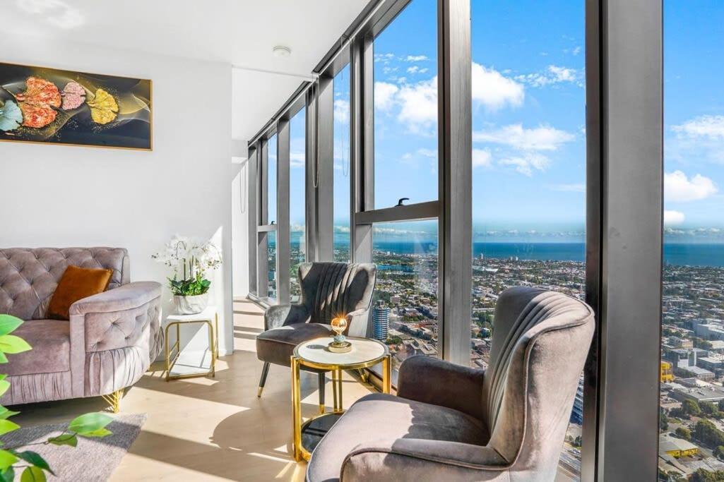 High Rise Southbank Luxury Melbourne