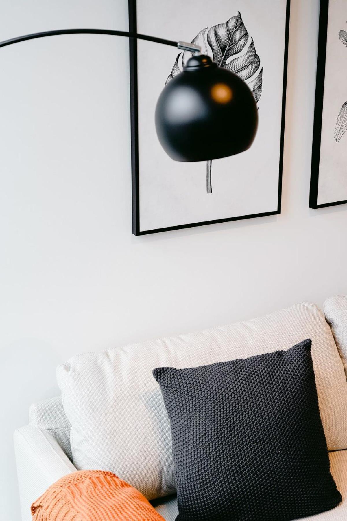 Premium Cbd Location 19th Floor Collins House Apartment *