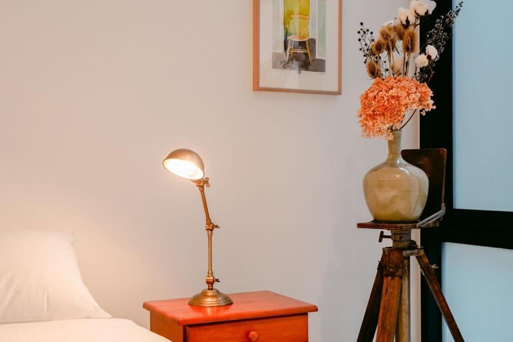 Luxurious Elsternwick Apt Living With Parking Apartment