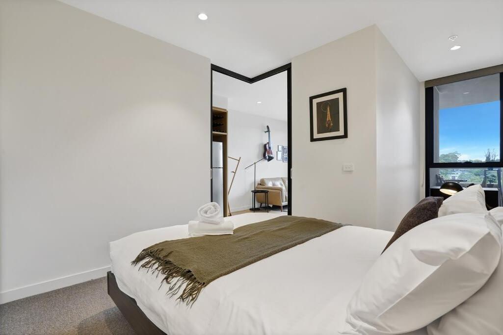 Richmond Heritage Executive For 2 W Parking * Melbourne