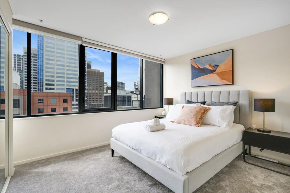 Spacious&cozy 2 Bedroom Point *