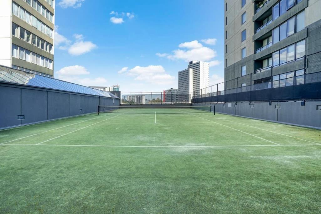 Millennial Southbank Lifestyle W Parking Apartment *