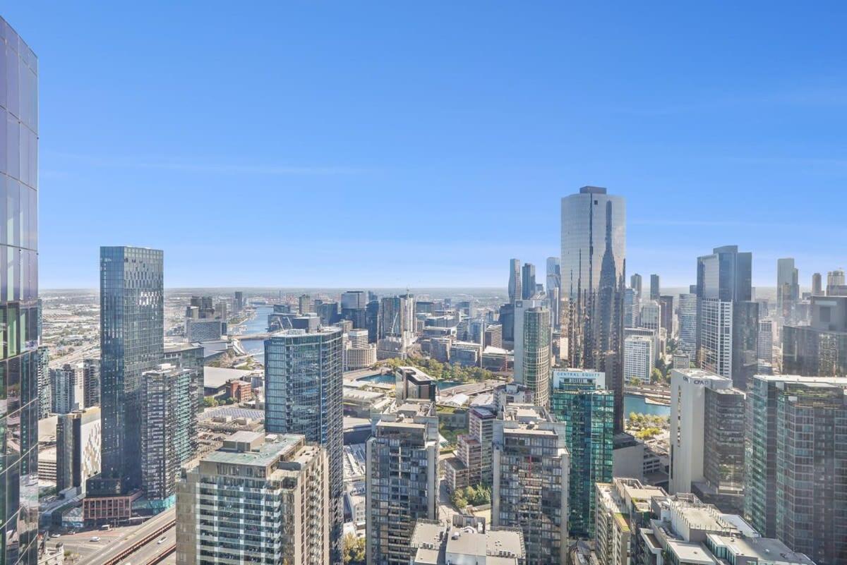 1 Bed With Incredible View - Square Apartment *