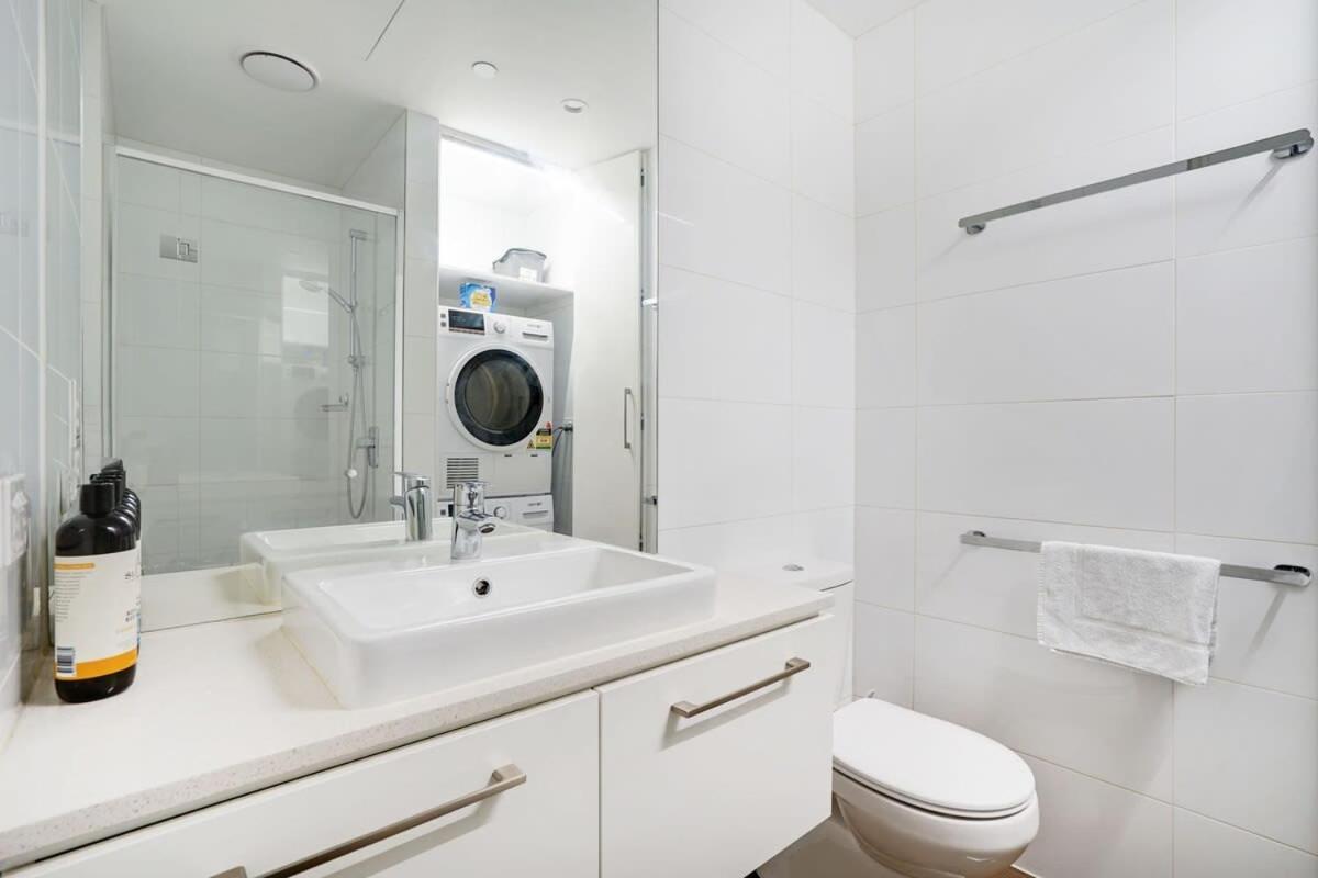 Your Own Oasis - Quiet One Bedroom Near Crown Apartment *
