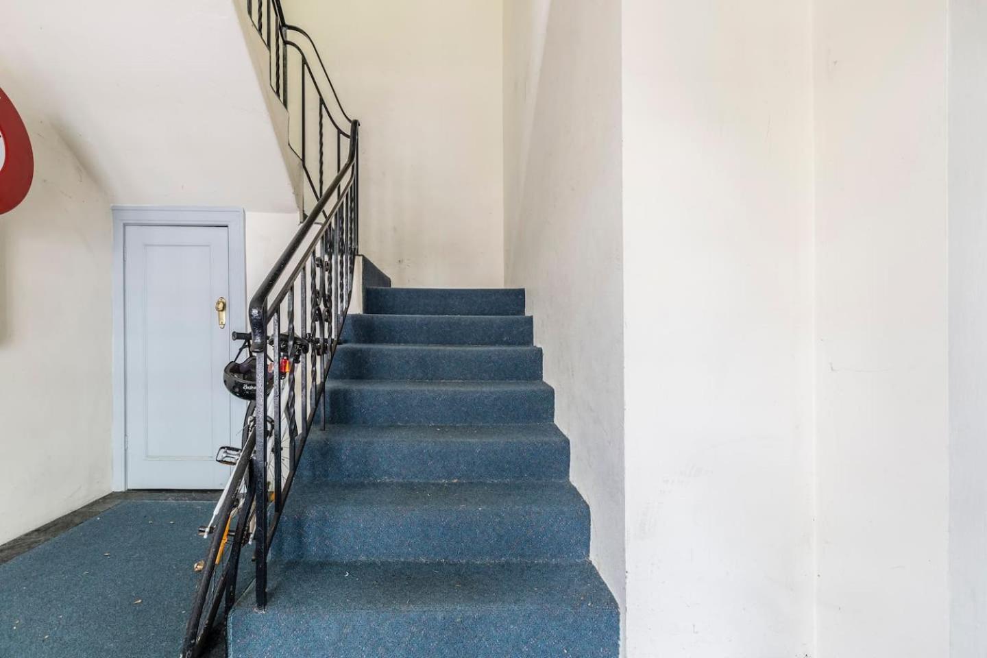 Flair - Cultural Vibrancy & Historical Charm Apartment *