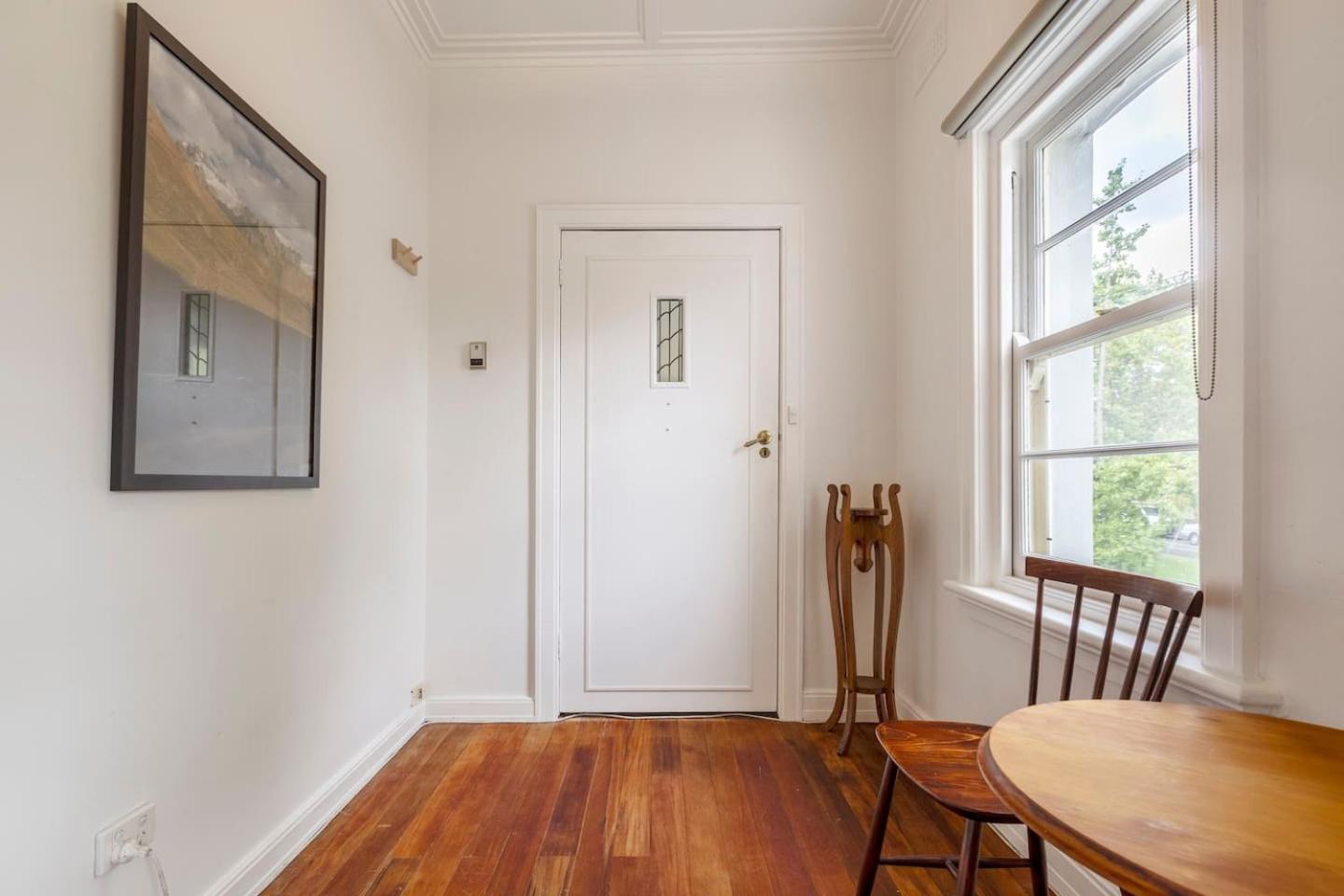 Apartment Flair - Cultural Vibrancy & Historical Charm Melbourne