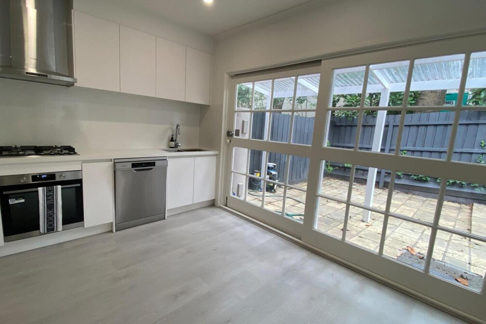 Elegant 2-bedroom House In Prahran W Parking! Melbourne