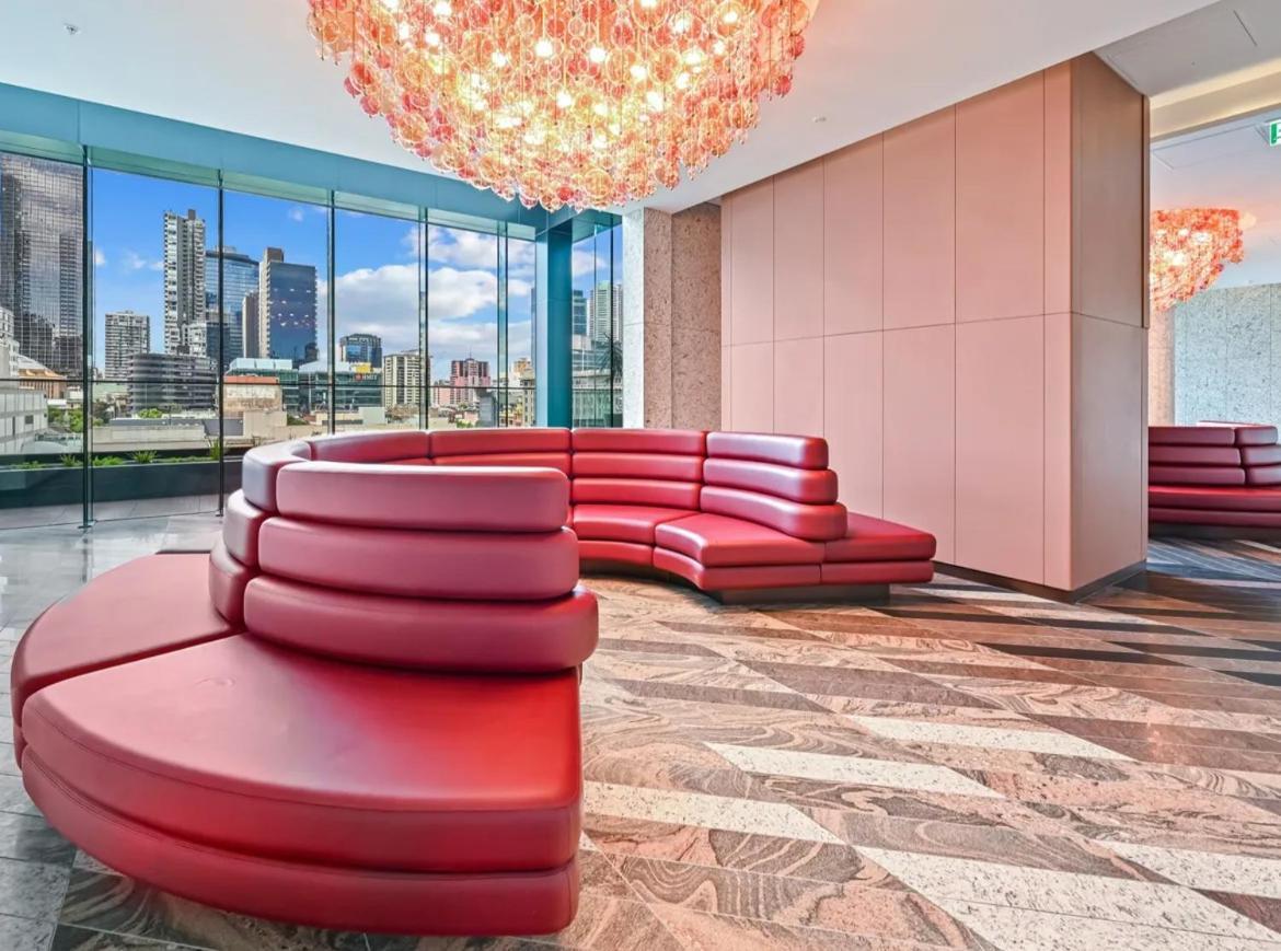 #3205 Sky High Retreat Luxurious 3-bedroom With Pool, Gym, Spa & Carpark
