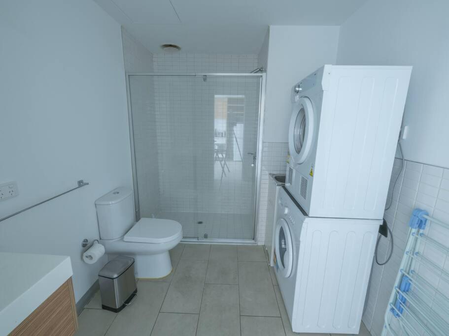 Luxury On Flinders Street *
