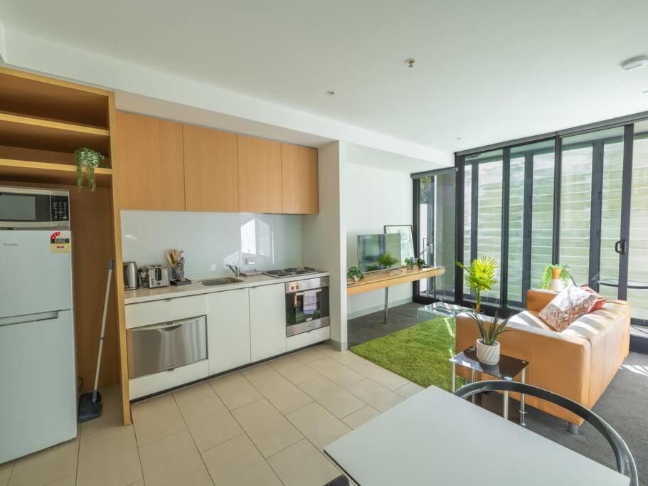Luxury On Flinders Street Melbourne