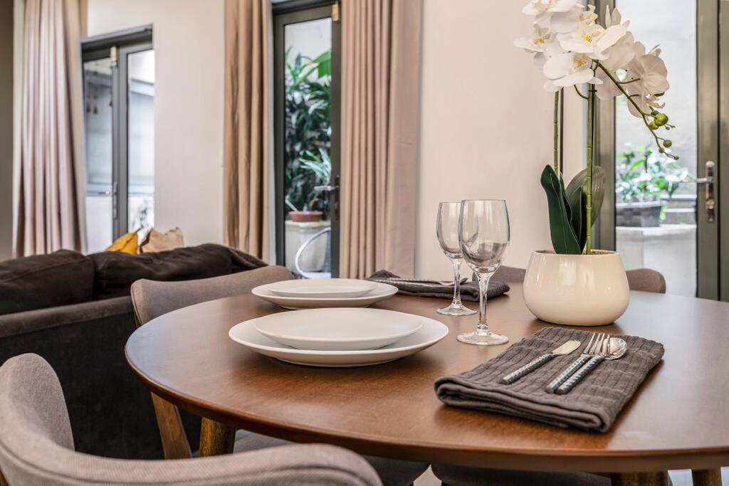 Luxury On Flinders Lane Melbourne