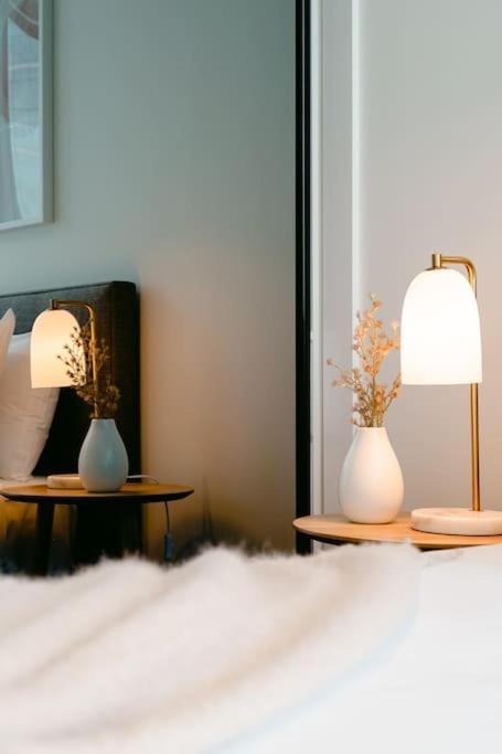 Apartment Stylish 2b2b Carlton Garden At Doorstep Cbd 3 Beds