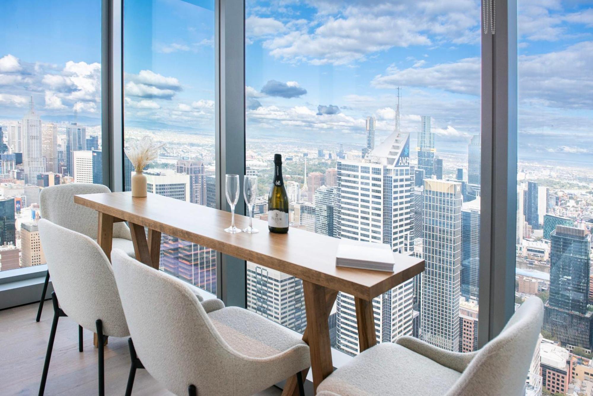 Sky-high Serenity Luxe On Level 66 Melbourne