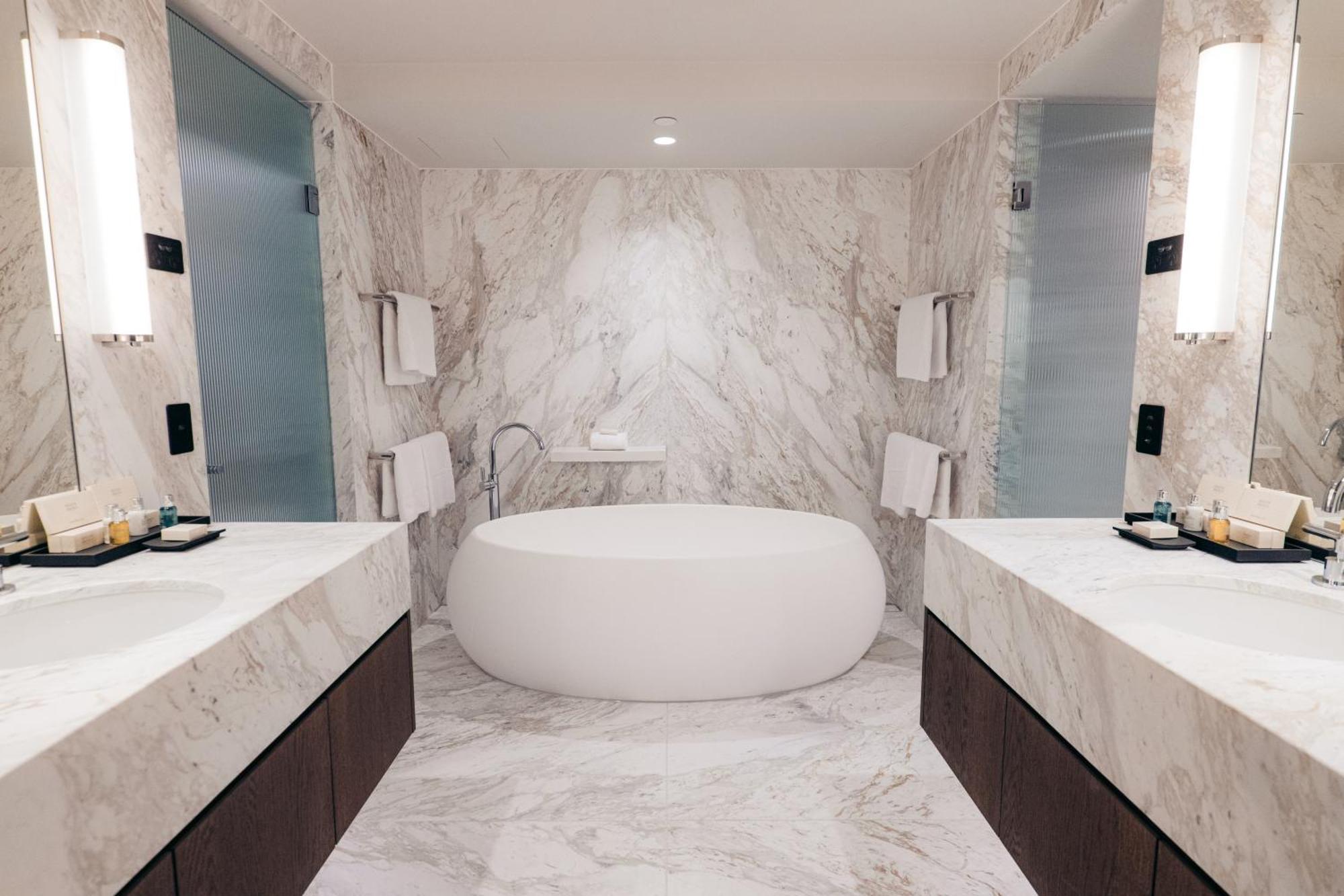 The Lyall Hotel 5*