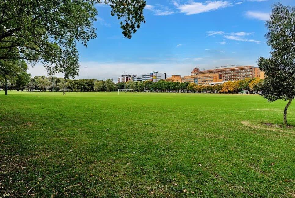 Apartment Pride Fawkner Melbourne