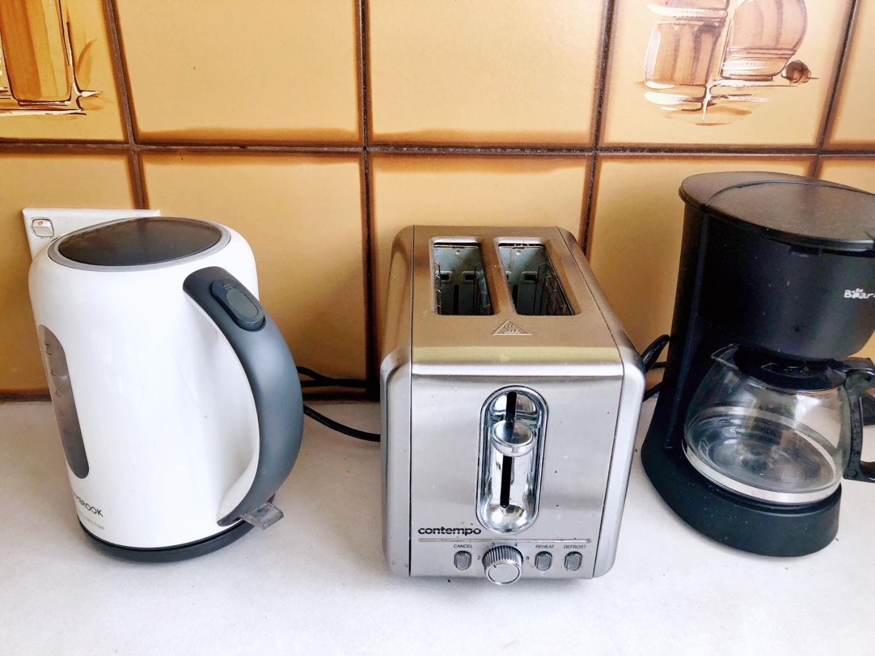 A Single Near The Railway Station Homestay *