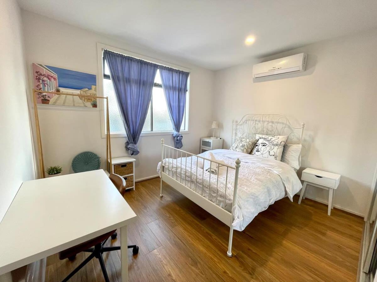 Holiday home 3br Pure Luxury & Elegant In Latrobe Melbourne