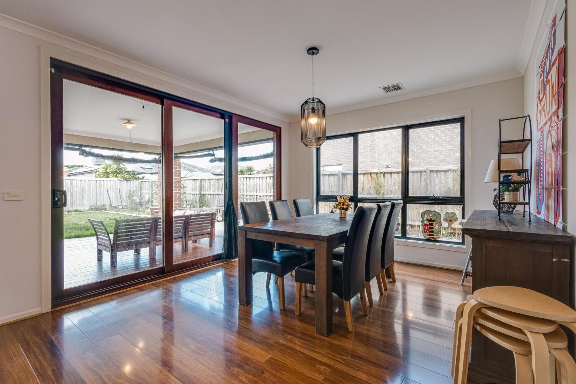 Holiday home Stayau 5br Contemporary Getaway Point Cook Melbourne