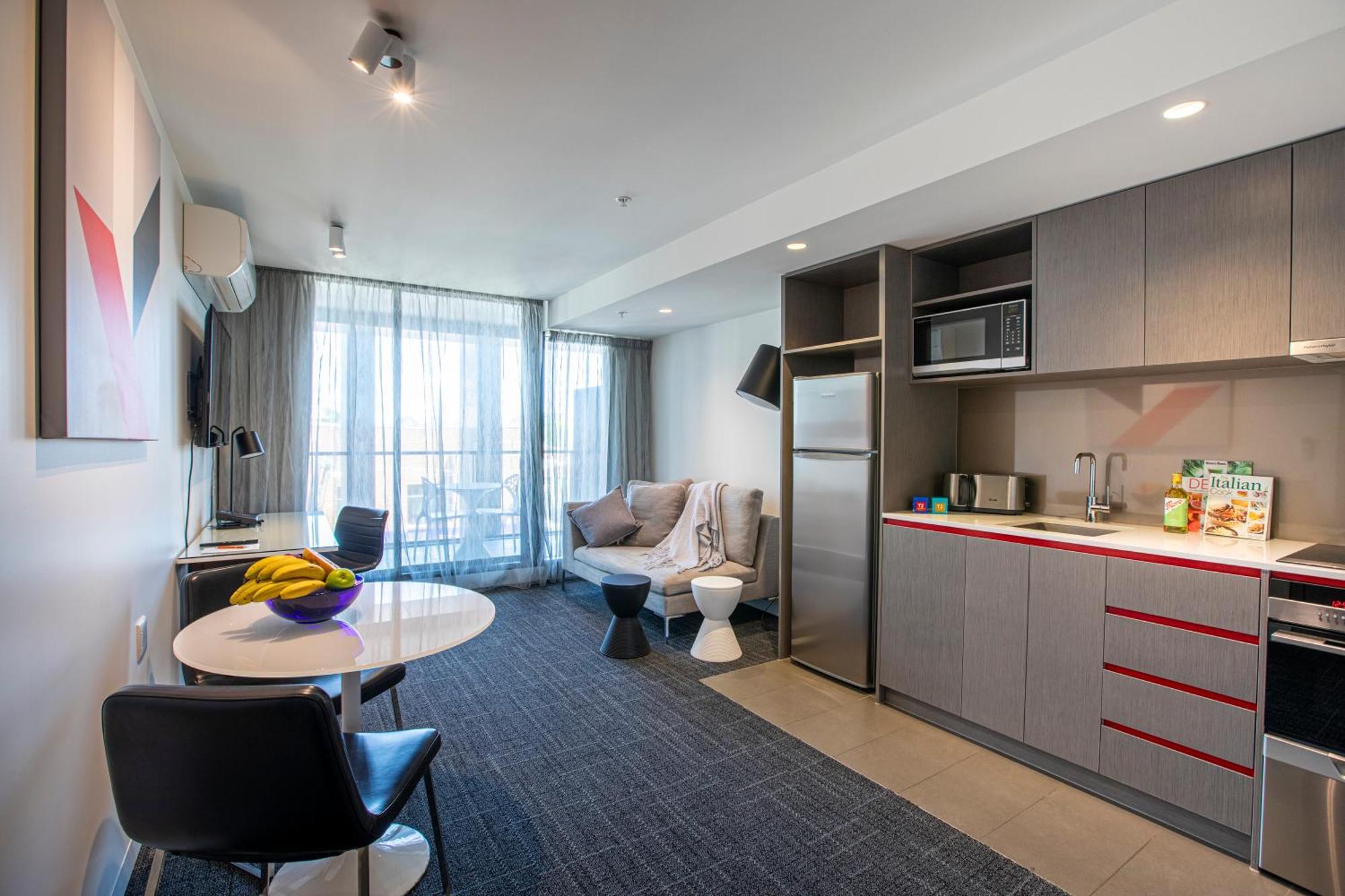 Aparthotel Corporate Living Abbotsford 4*