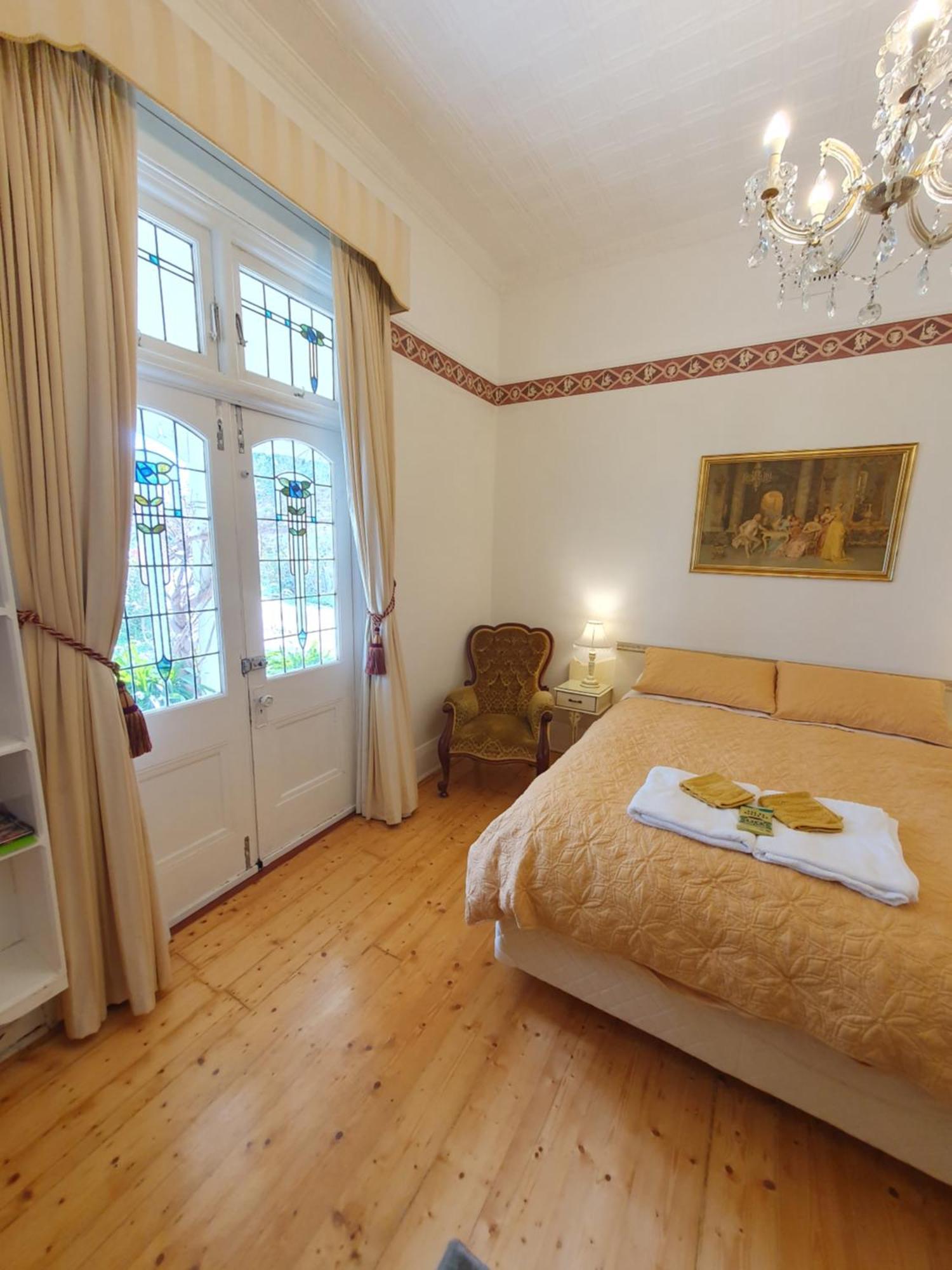 Homestay Grandhome Airport & Shops Melbourne