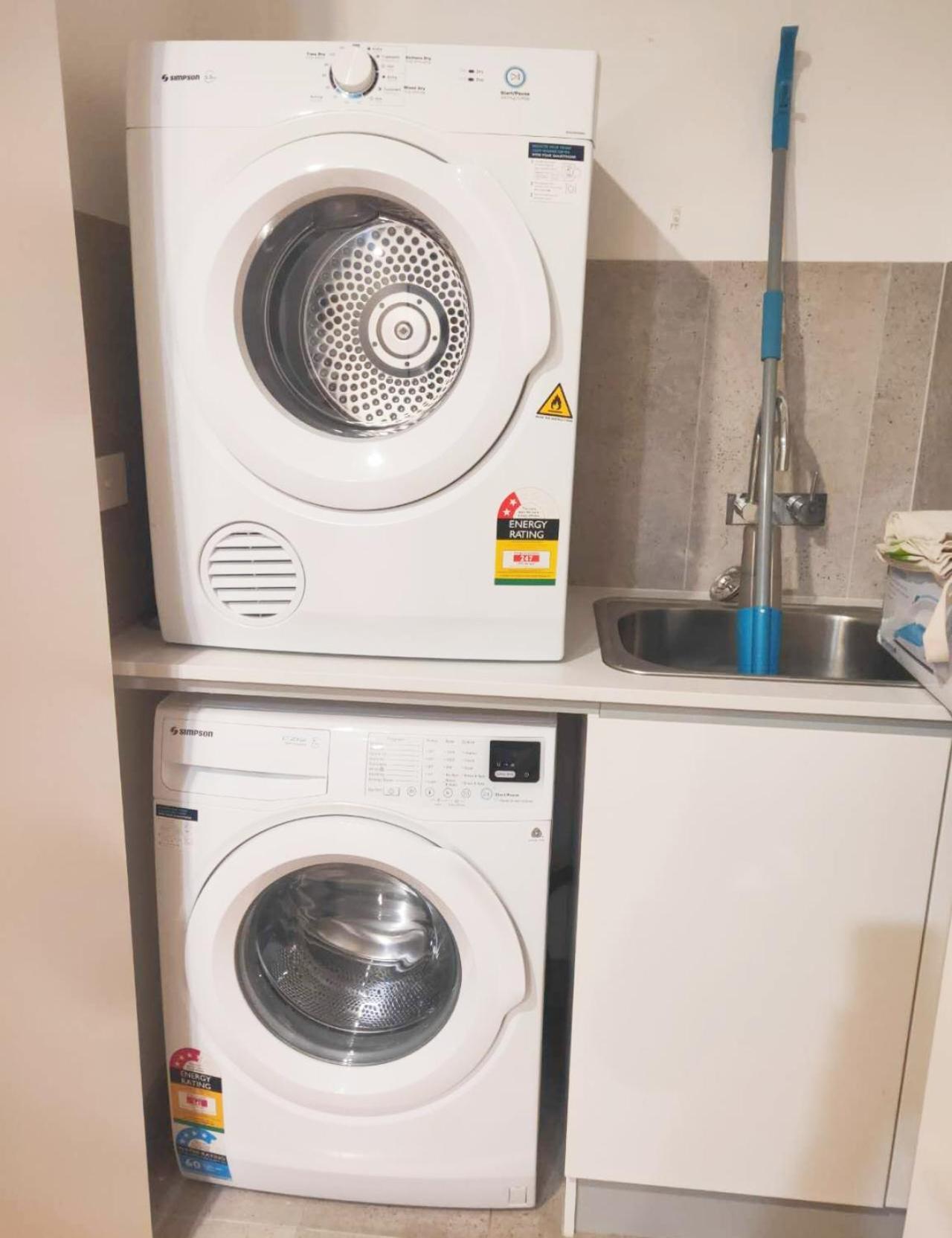 Dreamy Nature Apt In Free Tram Zone With Garden Views & Free Parking Melbourne