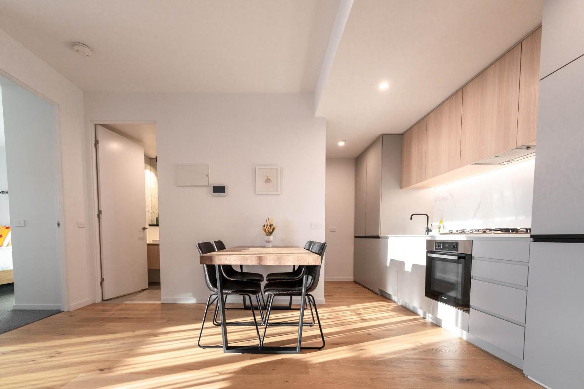 Asteroid B-612 Urban Bliss Retreat Melbourne