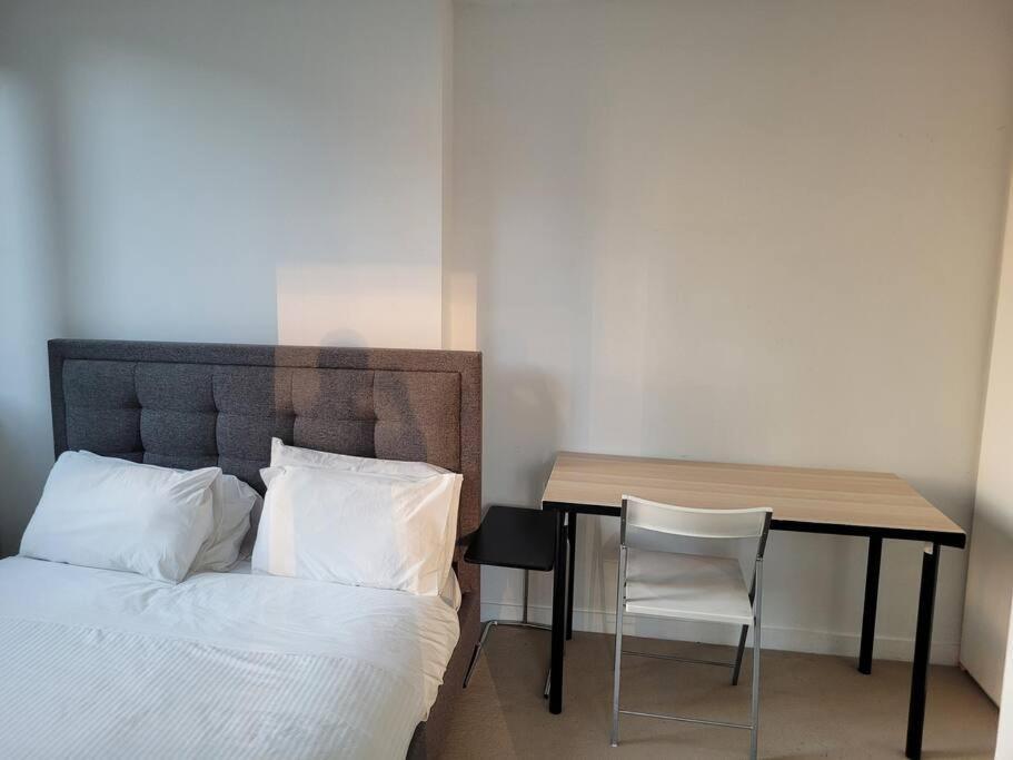 Apartment L6,1min To Southerncross, Free Tram,pool,gym *