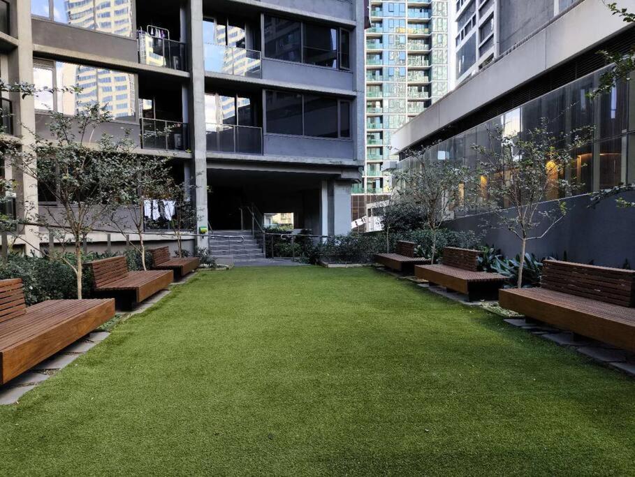 Apartment L6,1min To Southerncross, Free Tram,pool,gym *